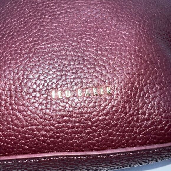 Ted Baker Women Leather Cross Body Bag With Leather/Chain Strap - Picture 7 of 14